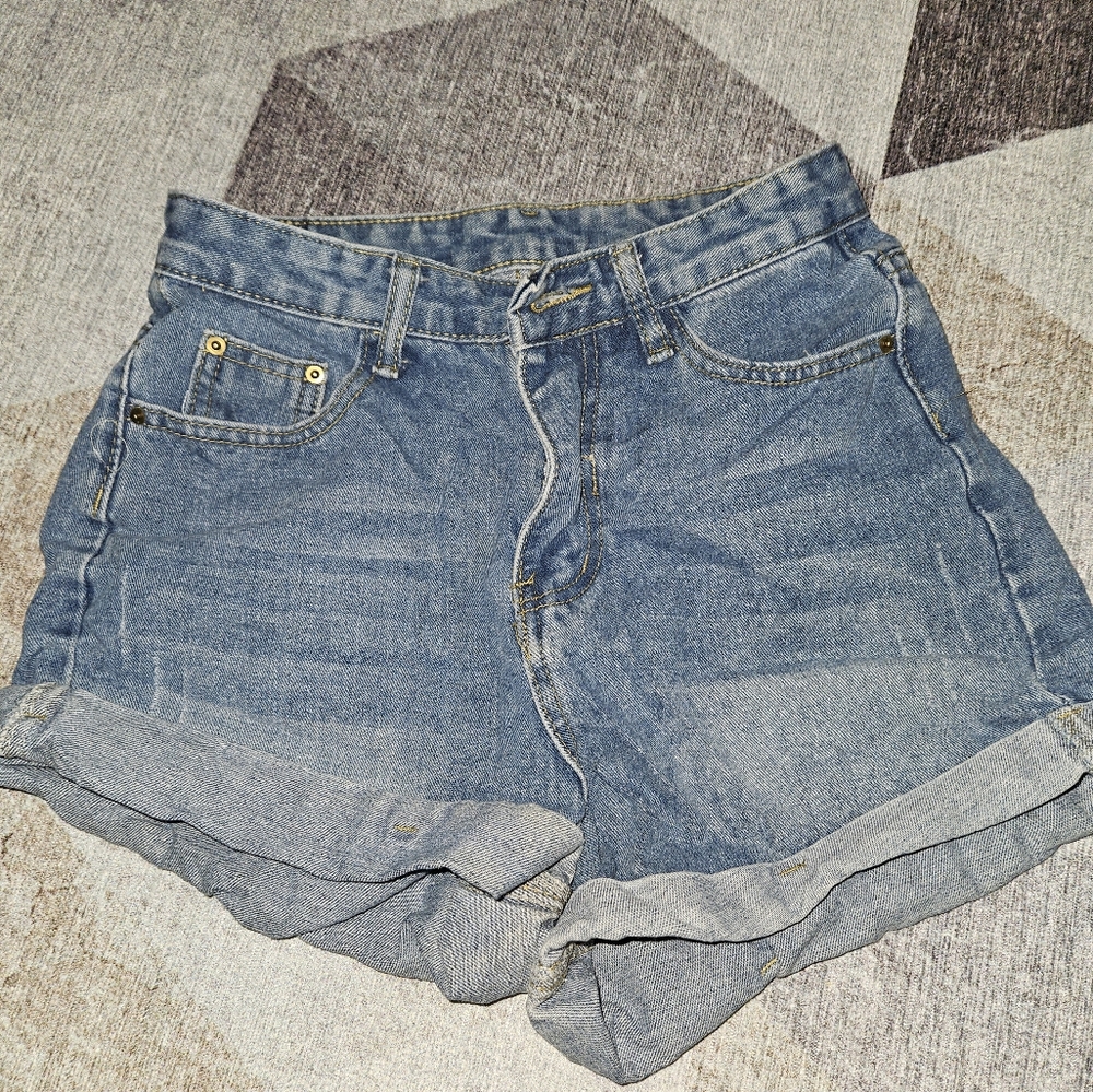 High Waised Jean Shorts